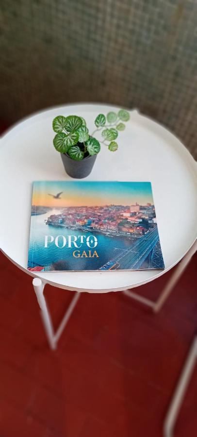 Larz Apartment Porto Buitenkant foto